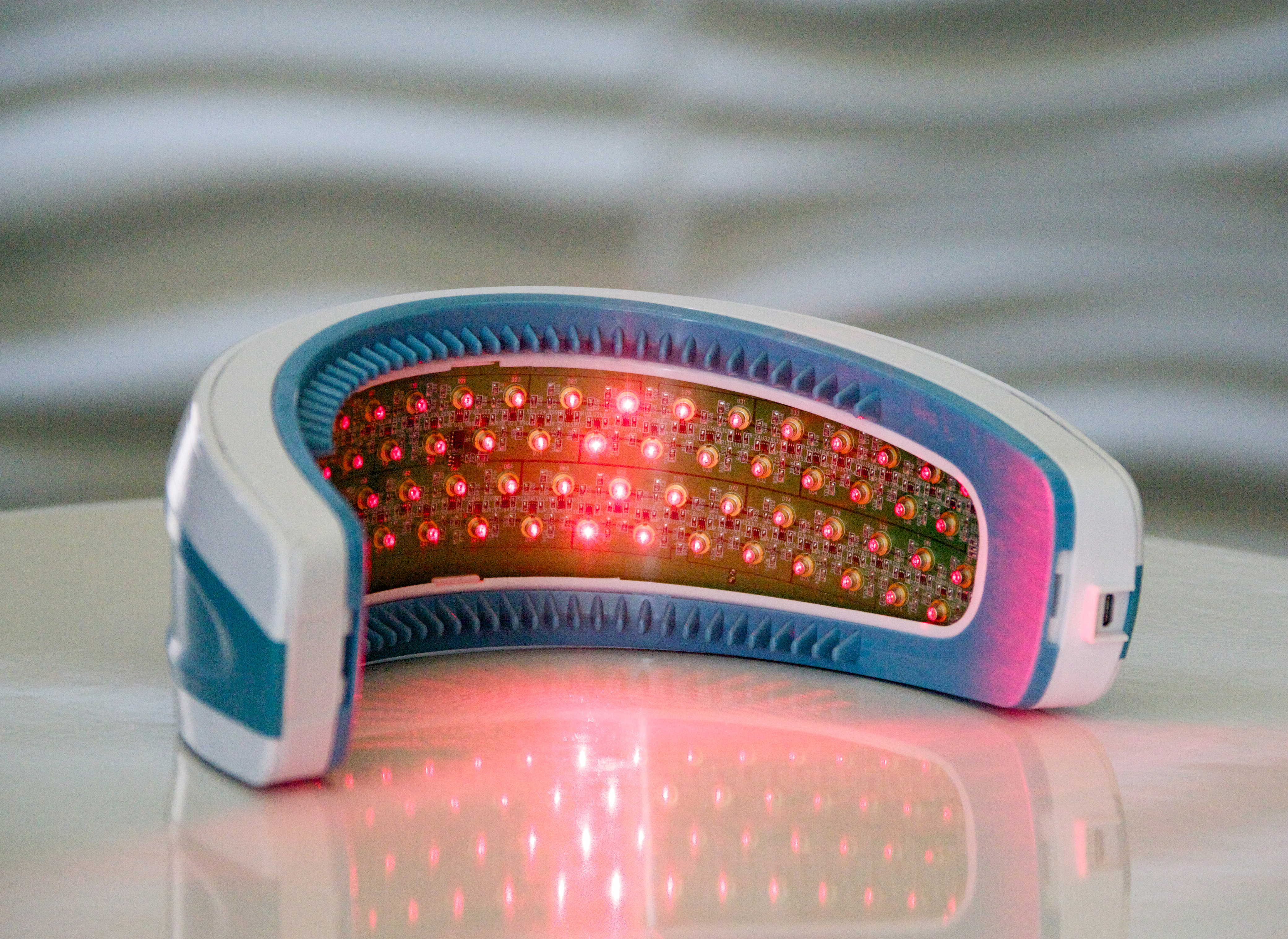 HairMax LaserBand Photo - Side