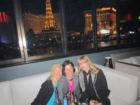 Karen Thomas, Thomas PR, Tracy Kahney, Cultofmac.com, Karen Ostlund, Hollywood Reporter at Bellagio