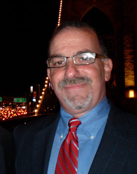 Jerry Grossman, Photo Industry Reporter at the PMDA Dinner at the New York, New York Hotel